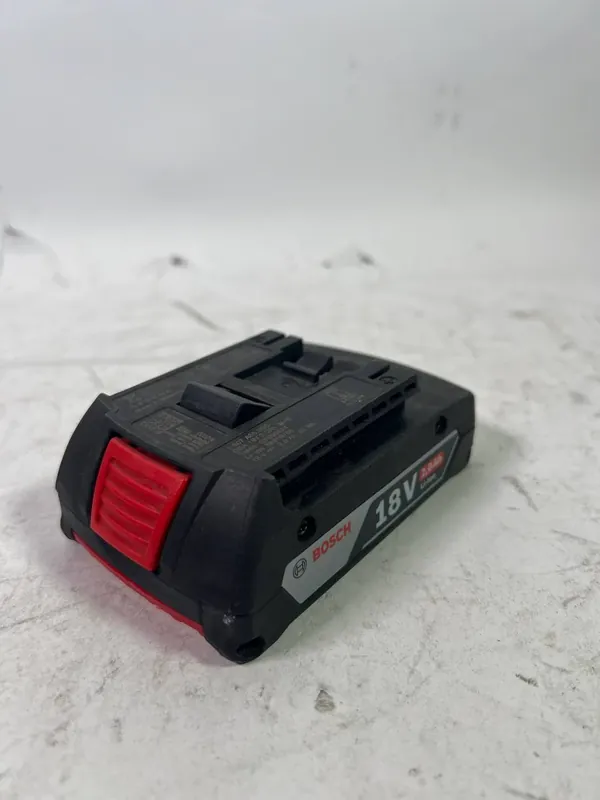 Bosch GBA 18 V 2,0 Ah Profesional Akku 2000 mAh Li-Ion AMPShare ( 1600Z00036 ) - Leicht Gebraucht Billig