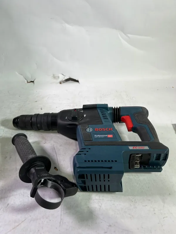 Bosch GBH 18V-26 F Professional Akku Bohrhammer 18 V 2,6 J SDS plus Brushless ( 061191000J ) + L-Boxx - ohne Akku, ohne Ladegerät - Reparaturgerät Geprüft